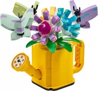 Купить конструктор Lego Flowers in Watering Can 31149: цена от 927 грн.