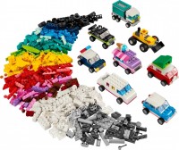 Купить конструктор Lego Creative Vehicles 11036: цена от 1821 грн.