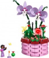 Купить конструктор Lego Isabelas Flowerpot 43237: цена от 1558 грн.