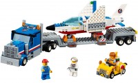 Купить конструктор Lego Training Jet Transporter 60079: цена от 7626 грн.