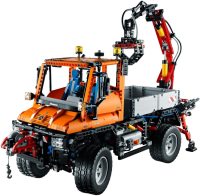 Купить конструктор Lego Mercedes-Benz Unimog U 400 8110: цена от 31712 грн.